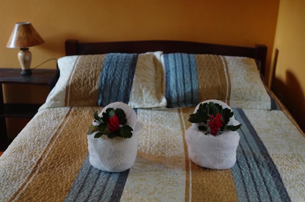 Finca Verde Lodge Bijagua Bagian luar foto