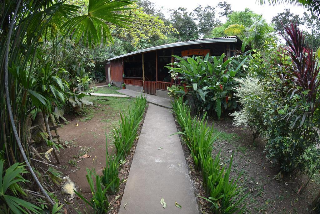 Finca Verde Lodge Bijagua Bagian luar foto